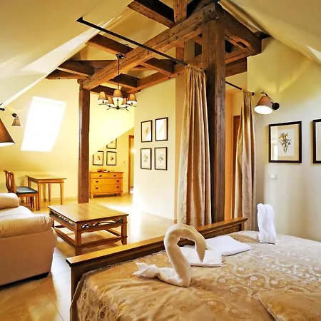 Hotel Kristin Hradek *