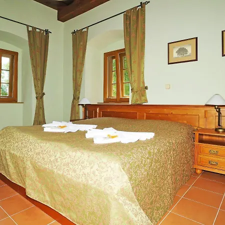 Hotel Kristin Hradek *