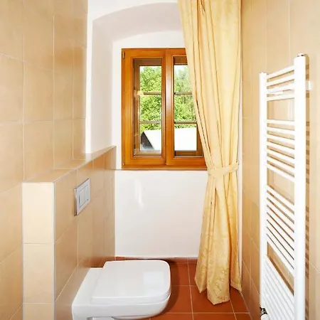 Hotel Kristin Hradek *